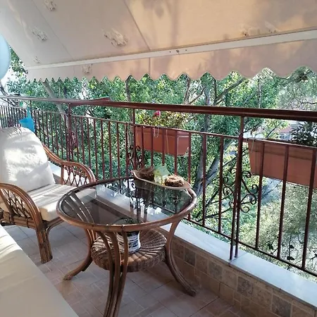 Elite Apartment *